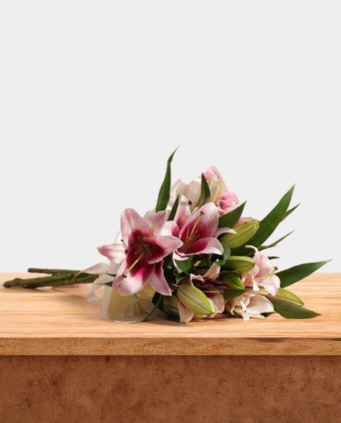 dreamlight pink lily bouquet - Image 3