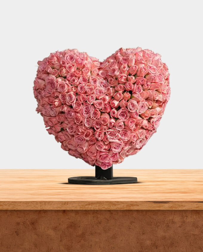 blushing heart arrangement - Image 3