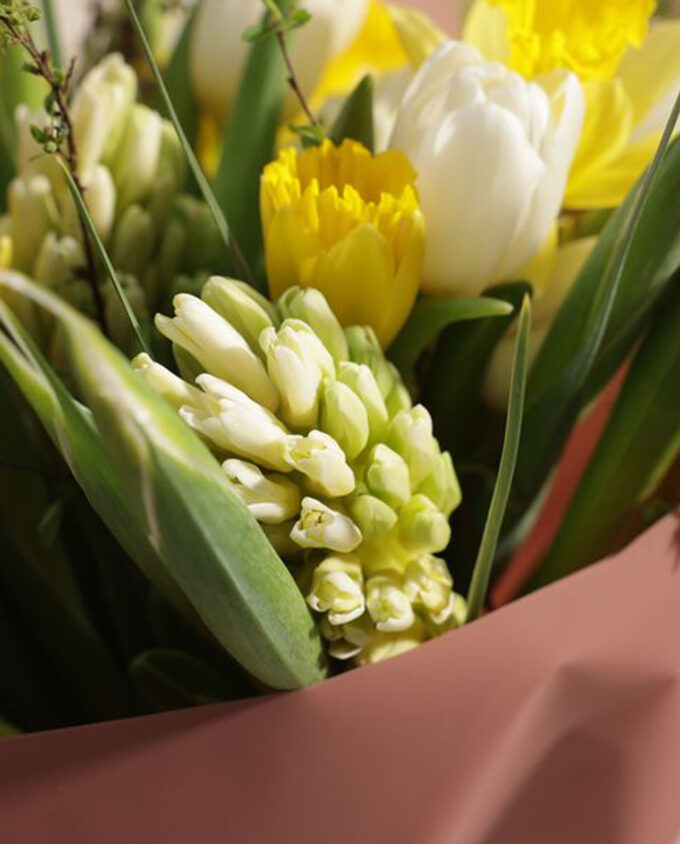 midnight romance bouquet