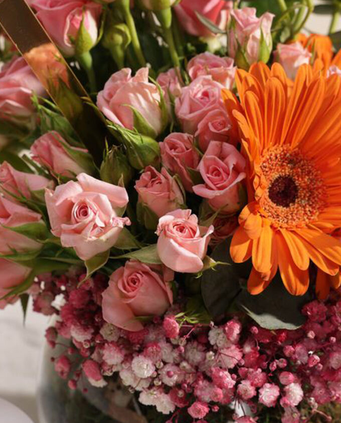 fuchsia grace bouquet - Image 2