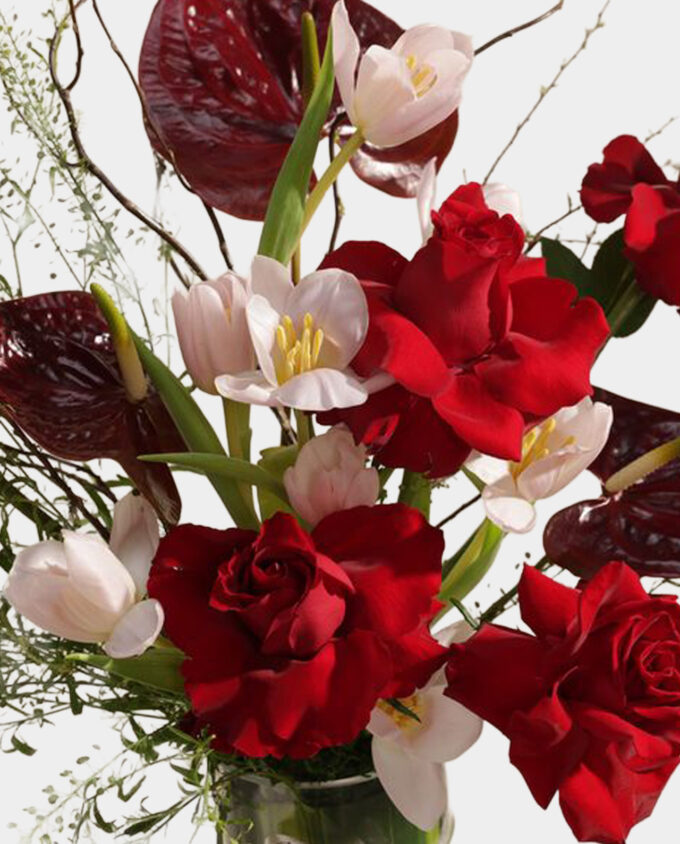 cloud white floral vase