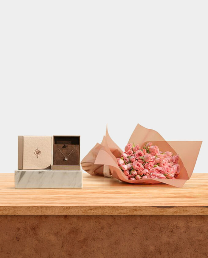 Refined Moments Watch & Bloom Set