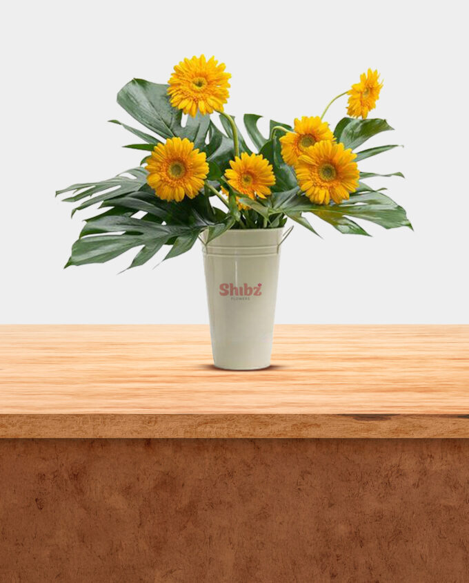 timeless love rose vase - Image 2