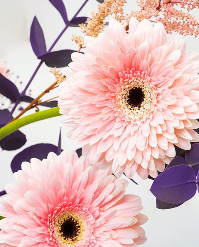 cheerful milestones flower vase