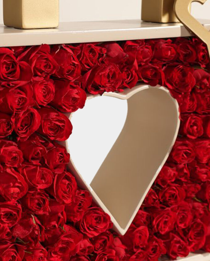 regal romance rose vase