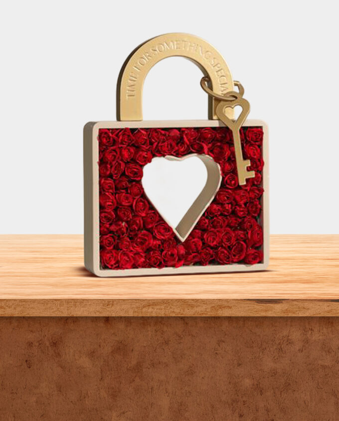 regal romance rose vase - Image 2