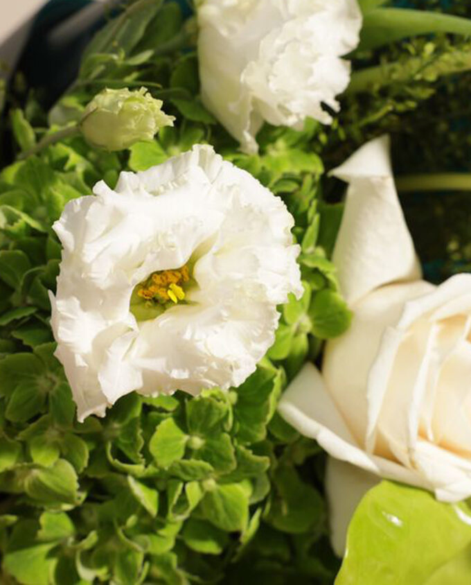 garden dream floral vase - Image 2