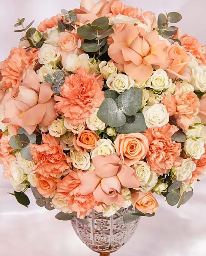 classic rose & chocolate box - Image 2