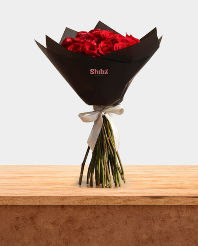 crimson affection bouquet - Image 3