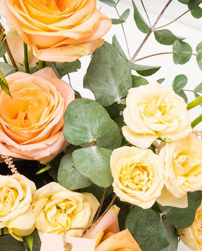 golden cheer bouquet - Image 2