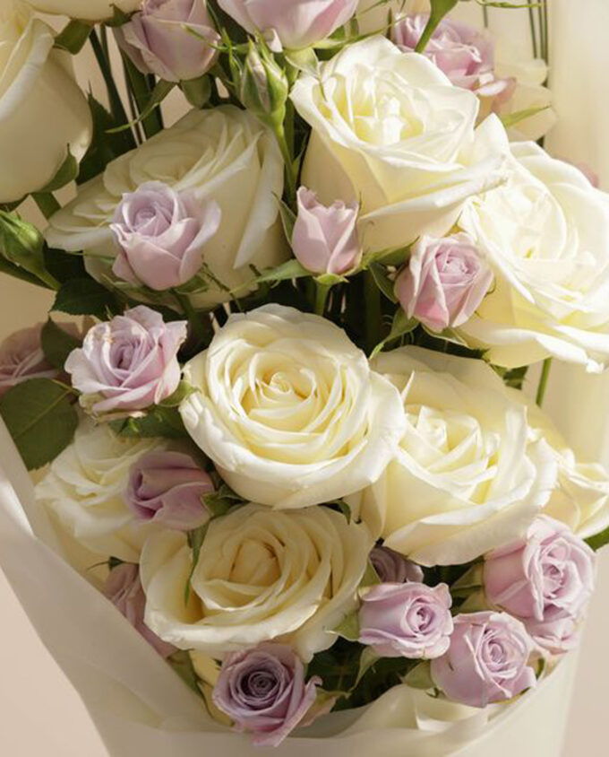 timeless bloom gift set - Image 2