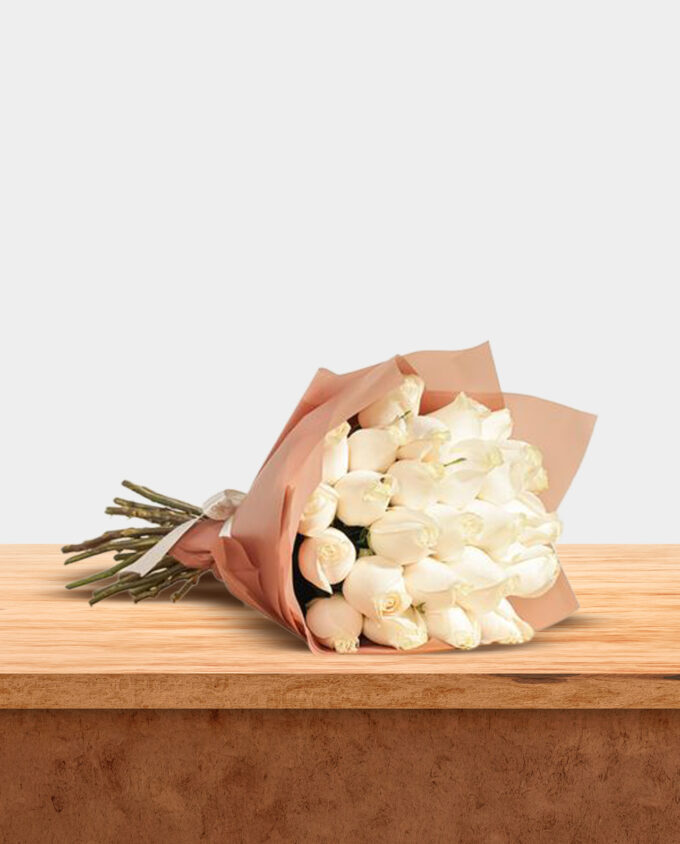 classic white rose bouquet - Image 3