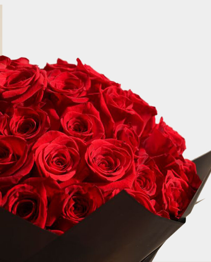 Regal Passion Rose Bouquet - Image 3