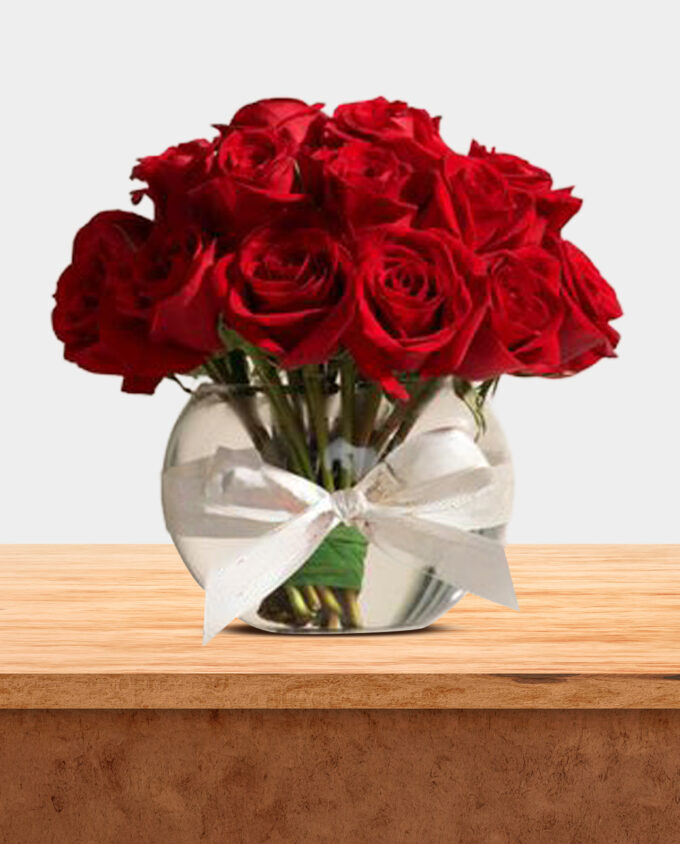 timeless pink rose bloom vase - Image 3