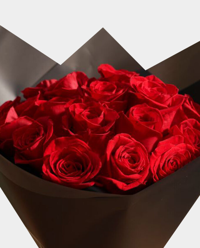 scarlet bloom carnation bouquet