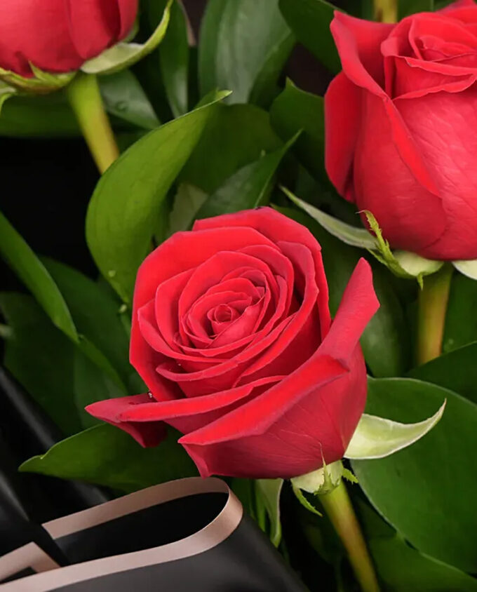 flame of love floral box