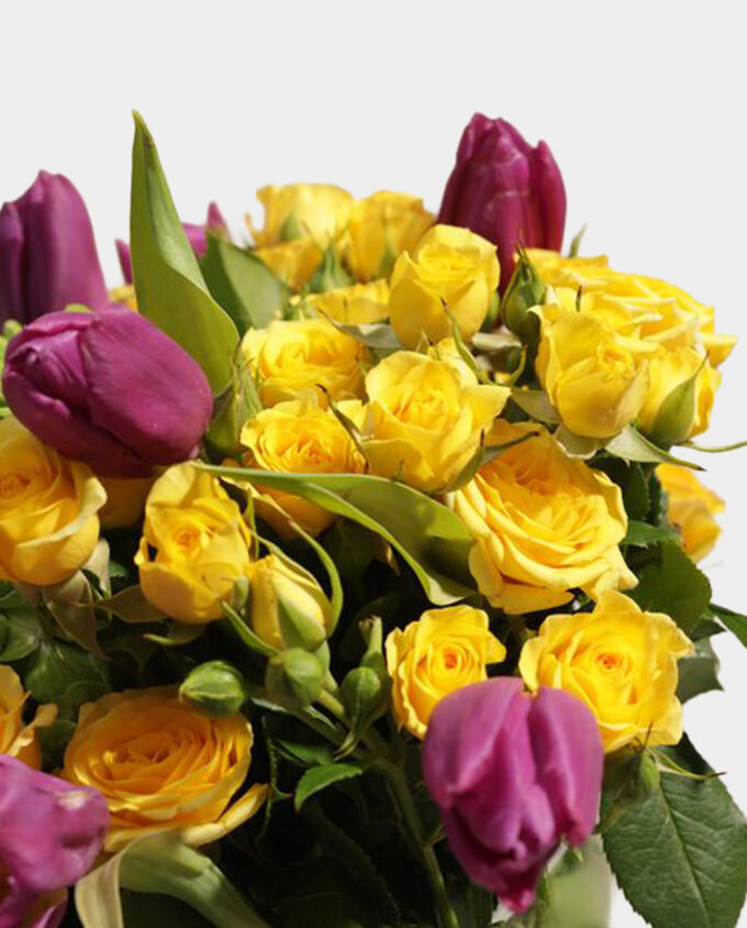 color breeze floral vase