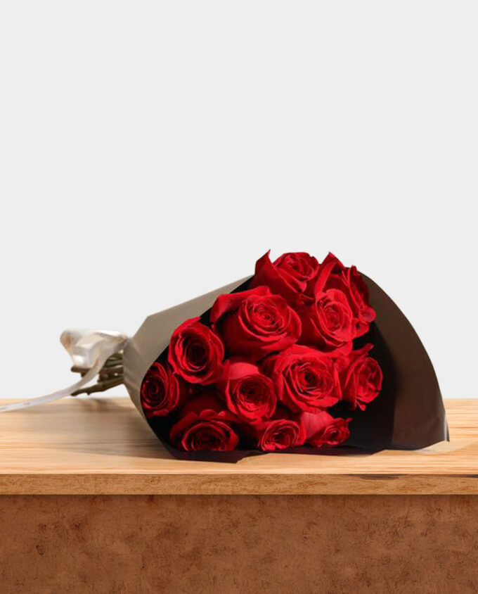 timeless passion bouquet - Image 3