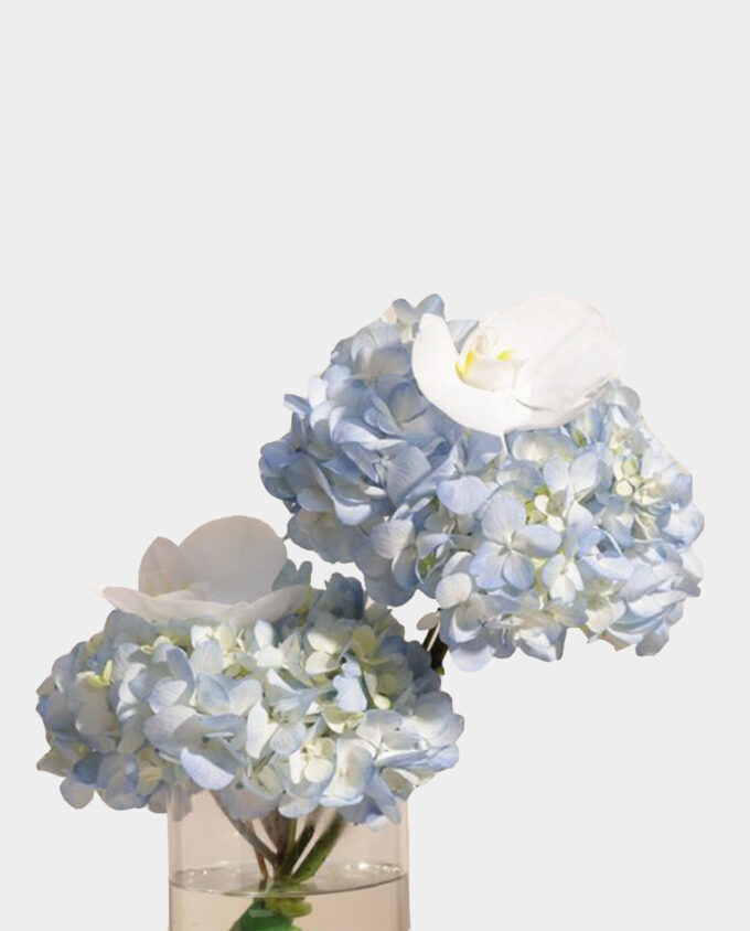 Tranquil Grace Floral Vase - Image 2